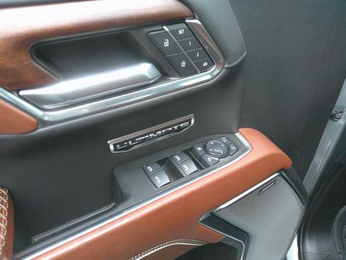 Used 2024 GMC Sierra 1500 Denali Ultimate image 18