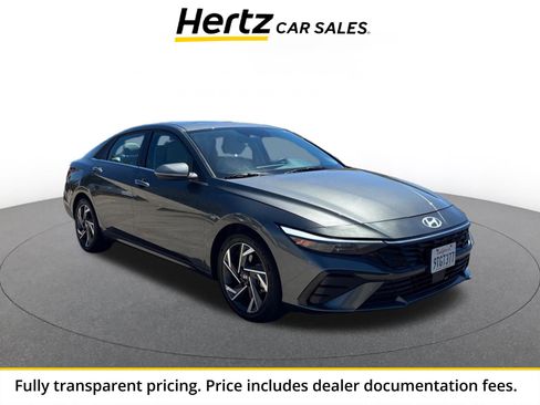 Used 2025 Hyundai Elantra Limited FWD image 1