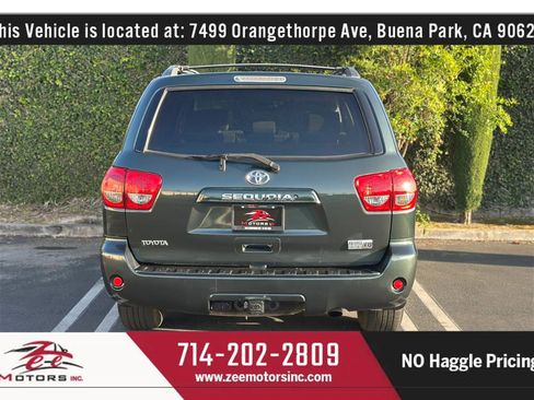 Used 2008 Toyota Sequoia SR5 RWD image 8
