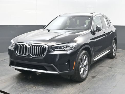 Used 2023 BMW X3 xDrive30i w/ Convenience Package image 4