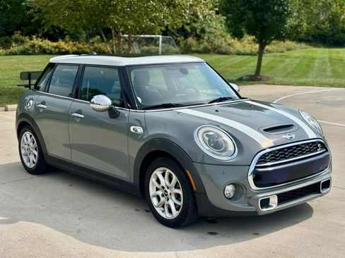 Used 2016 MINI Cooper S FWD image 4