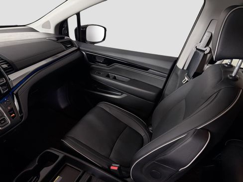 Used 2024 Honda Odyssey Elite image 25