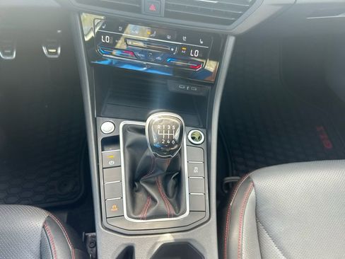 Certified 2025 Volkswagen Jetta GLI Autobahn image 58