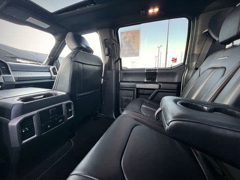 Used 2022 Ford F250 Platinum w/ FX4 Off-Road Package image 22