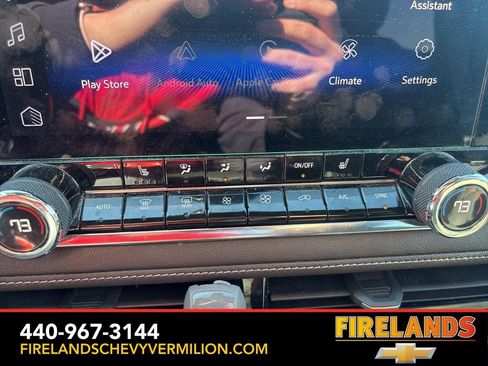 Used 2023 Chevrolet Colorado LT w/ LT Convenience Package II image 18