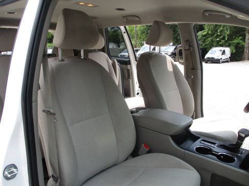 Used 2020 Kia Sedona LX FWD image 22