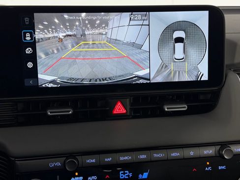 Used 2026 Hyundai Ioniq 5 Limited image 21