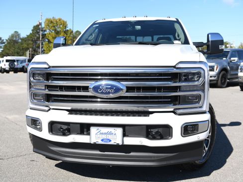 New 2026 Ford F250 Platinum w/ Platinum Plus Package image 5