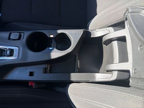 Used 2021 Chevrolet Camaro LT image 32