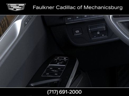 New 2025 Cadillac Escalade ESV Sport Platinum w/ LPO, ONYX Package image 22