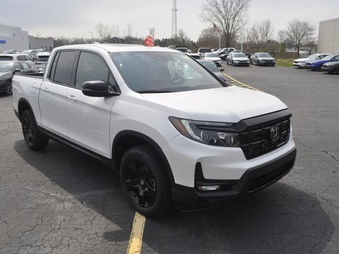 Certified 2026 Honda Ridgeline Black Edition image 1