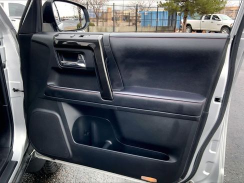 Certified 2023 Toyota 4Runner TRD Off-Road Premium image 22