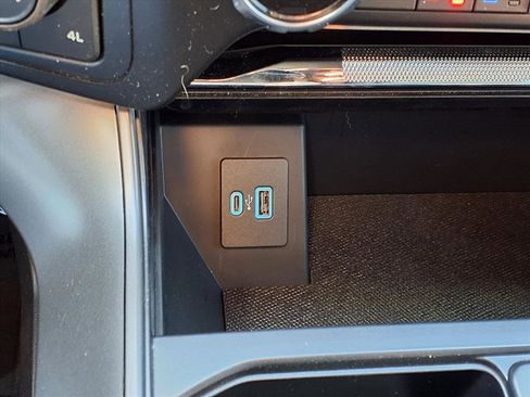 Used 2024 Ford F150 Lariat w/ Bed Utility Package image 9