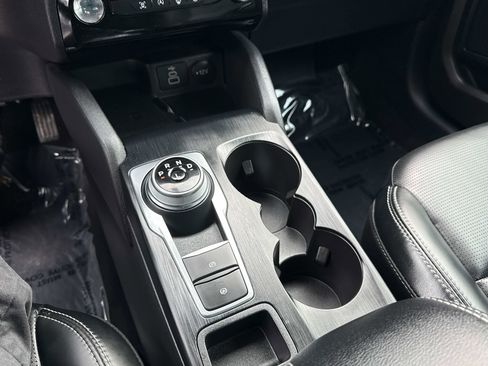 Used 2025 Ford Escape Platinum image 20