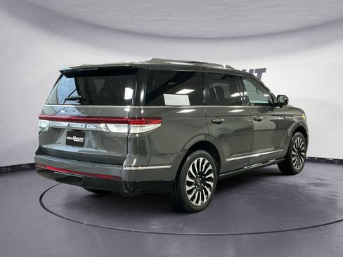 Used 2022 Lincoln Navigator Black Label AWD/4WD image 5