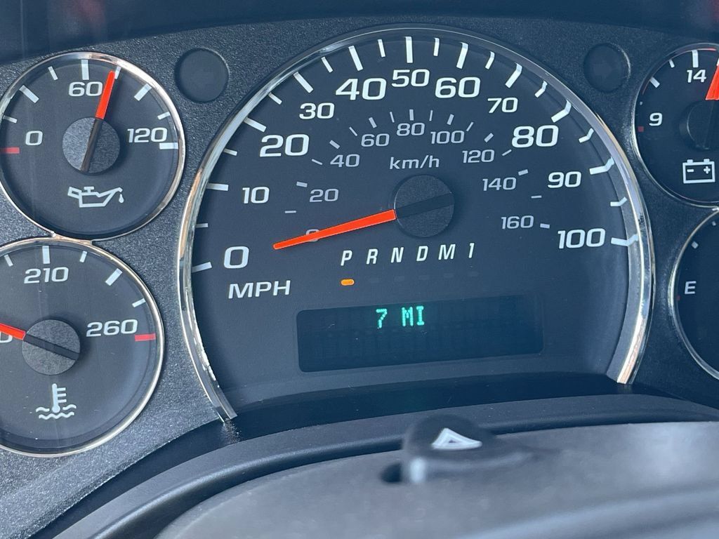 New 2025 GMC Savana 2500 Extended w/ Driver Convenience Package RWD image 12