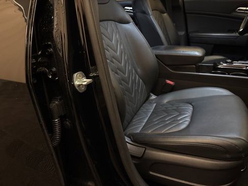 Certified 2023 Kia Sportage X-Line w/ X-Line Premium Package image 22