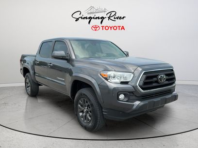 Used 2022 Toyota Tacoma SR5 w/ SR5 Appearance Package (SM)