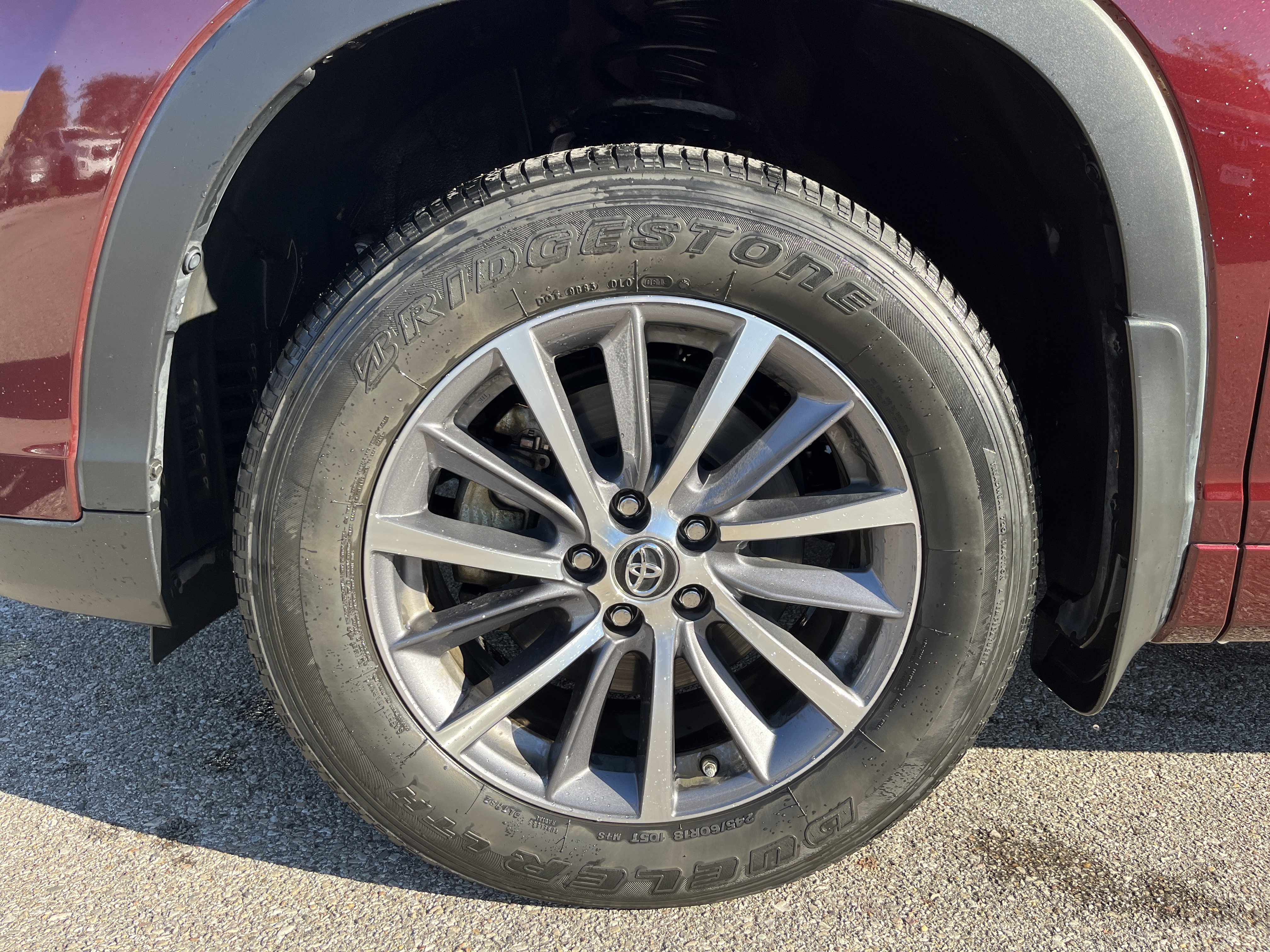 Used 2018 Toyota Highlander XLE FWD image 8