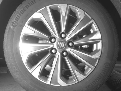Used 2024 Buick Envision Preferred AWD/4WD image 15