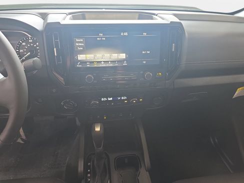 New 2026 Nissan Frontier SV w/ SV Convenience Package AWD/4WD image 19