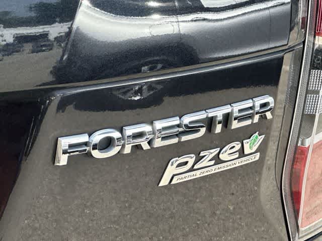 Used 2015 Subaru Forester 2.5i Premium w/ All-Weather Package AWD/4WD image 17