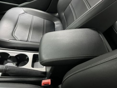 Used 2020 Volkswagen Passat 2.0T R-Line image 20