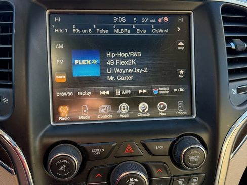 Used 2017 Jeep Grand Cherokee Limited w/ Luxury Group II image 14