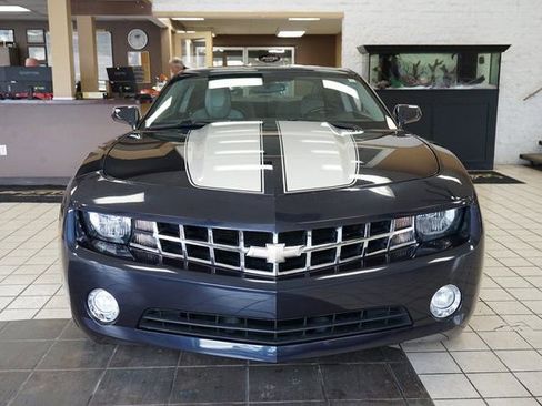 Used 2013 Chevrolet Camaro LT w/ Silver Rally Stripe Package image 18