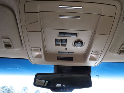 Used 2019 GMC Yukon XL Denali w/ Open Road Package image 29