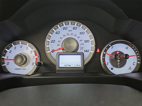 Used 2015 Honda Pilot Touring image 29