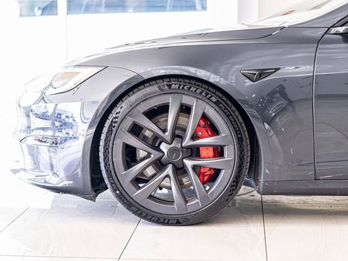 Used 2024 Tesla Model S Plaid image 8