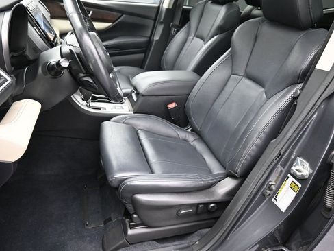 Used 2021 Subaru Ascent Touring w/ Popular Package #2A image 11