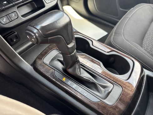 Used 2019 GMC Canyon SLE w/ Driver Alert Package AWD/4WD image 39