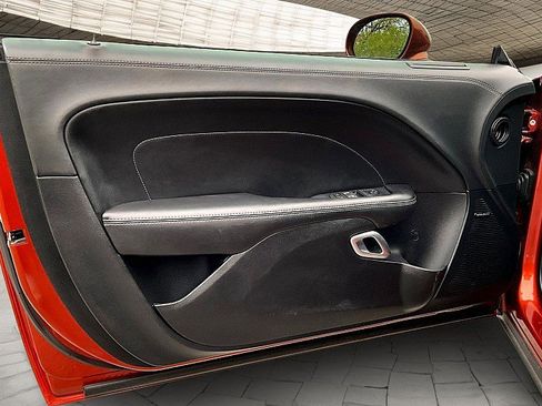 Used 2020 Dodge Challenger R/T Scat Pack w/ Plus Package image 17