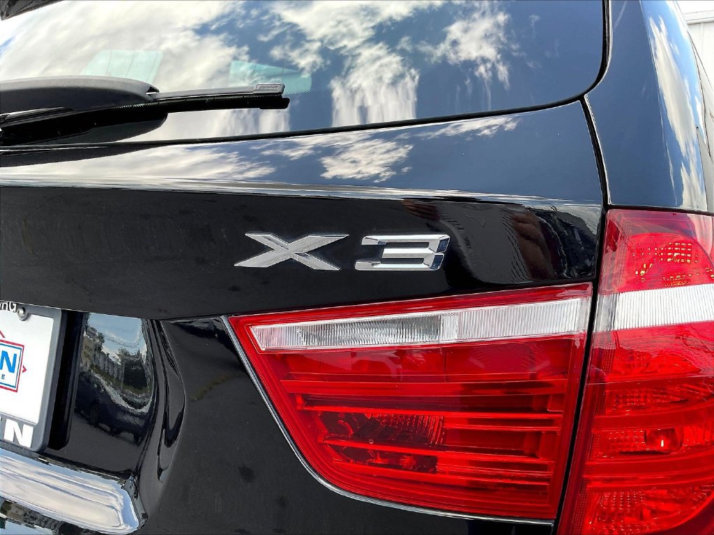 Used 2017 BMW X3 sDrive28i RWD image 30