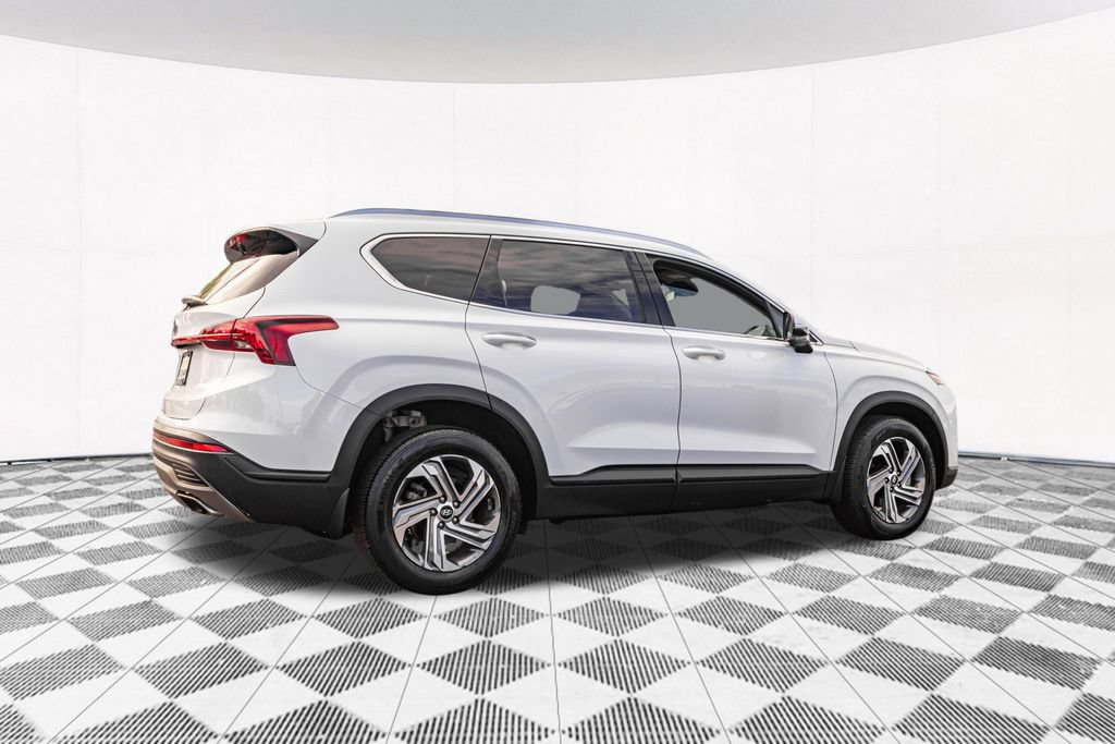 Used 2023 Hyundai Santa Fe SEL w/ Cargo Package FWD image 10