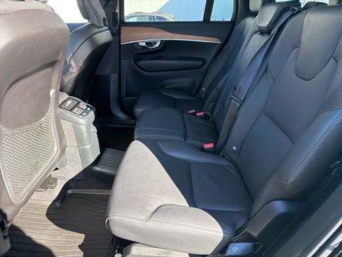 Used 2025 Volvo XC90 T8 Plus w/ Protection Package Premier image 13
