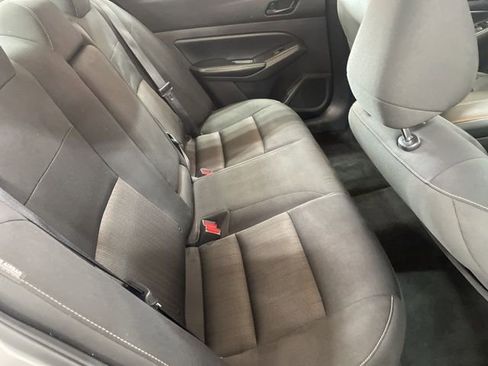 Used 2024 Nissan Altima 2.5 SV image 32