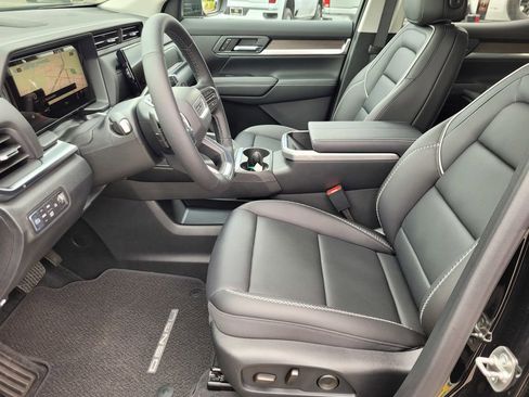 New 2026 GMC Terrain Denali AWD/4WD image 12