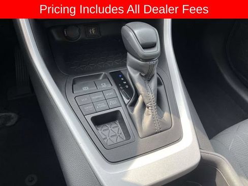 Used 2024 Toyota RAV4 XLE AWD/4WD image 29
