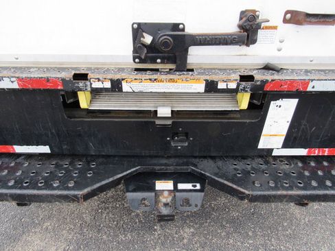 Used 2021 GMC Savana 3500 Extended w/ Power Convenience Package image 15