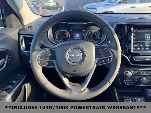 Used 2022 Jeep Cherokee Limited image 20