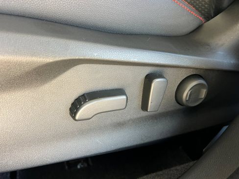 Used 2020 Subaru Forester Sport AWD/4WD image 14