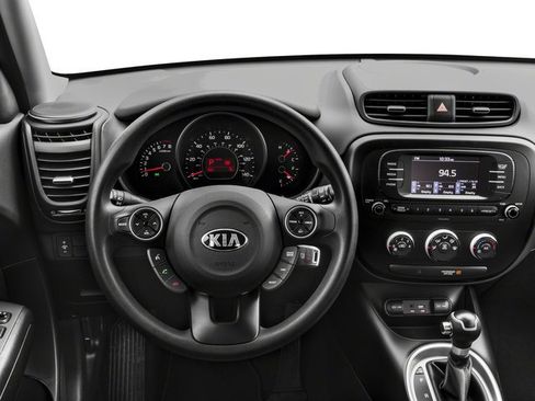 Used 2018 Kia Soul FWD image 10