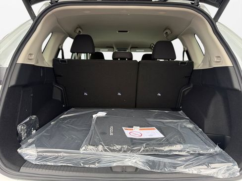 New 2026 Nissan Rogue SV w/ Cold Weather Package image 18