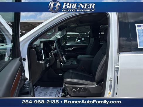 Used 2024 GMC Sierra 3500 Denali w/ Denali Reserve Package image 11