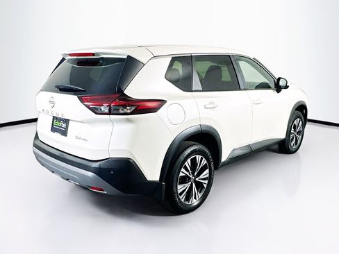 Used 2023 Nissan Rogue SV AWD/4WD image 9
