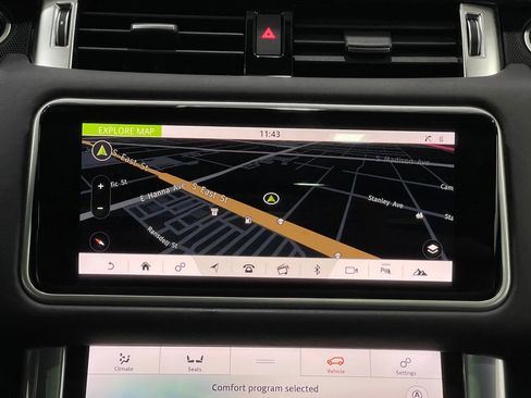 Used 2018 Land Rover Range Rover Sport HSE Dynamic image 10