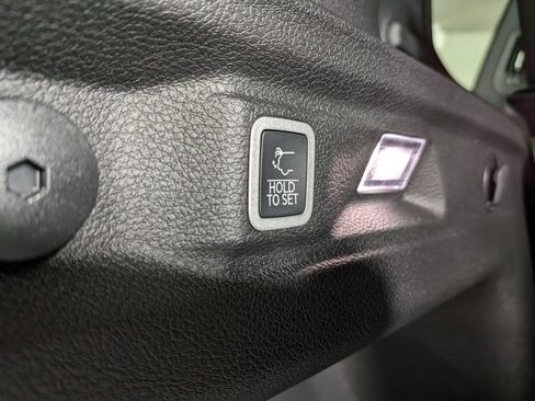 New 2025 Jeep Grand Cherokee L Altitude image 11